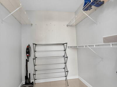 625 Casa Loma Boulevard, Boynton Beach, FL 33435