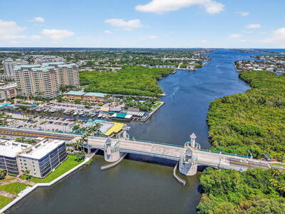 625 Casa Loma Boulevard, Boynton Beach, FL 33435