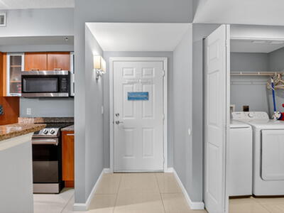 625 Casa Loma Boulevard, Boynton Beach, FL 33435