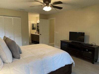 13095 Bel Haven Court, Wellington, FL 33414