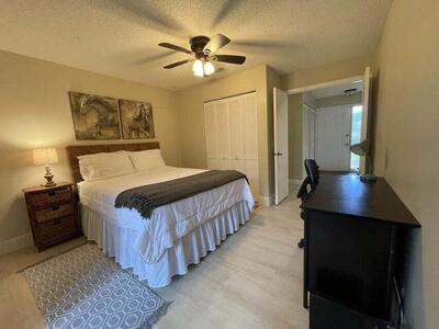 13095 Bel Haven Court, Wellington, FL 33414