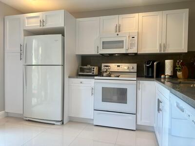 13095 Bel Haven Court, Wellington, FL 33414