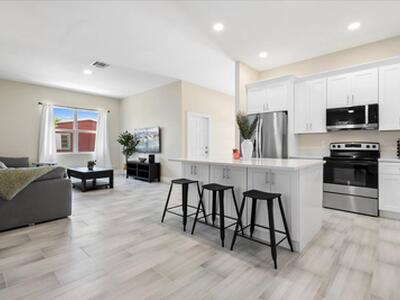 818 Foresteria Drive, Lake Park, FL 33403