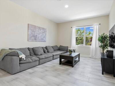 818 Foresteria Drive, Lake Park, FL 33403