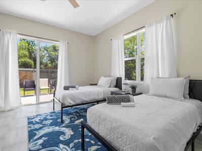 818 Foresteria Drive, Lake Park, FL 33403