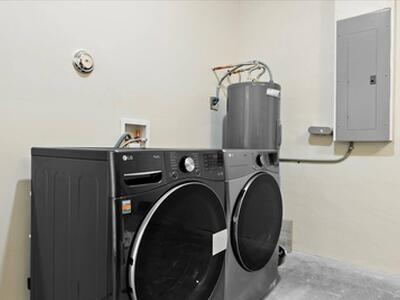 818 Foresteria Drive, Lake Park, FL 33403