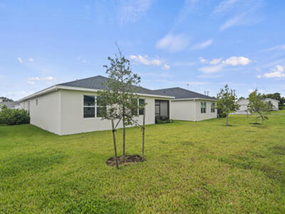 8906 Dahlia Cir, Port Saint Lucie, FL 34986