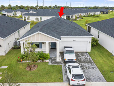8906 Dahlia Cir, Port Saint Lucie, FL 34986