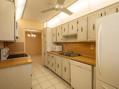 14579 Canalview Drive, Delray Beach, FL 33484