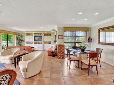 3 Stratford Drive, Boynton Beach, FL 33436