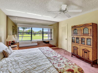 3 Stratford Drive, Boynton Beach, FL 33436