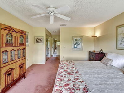 3 Stratford Drive, Boynton Beach, FL 33436