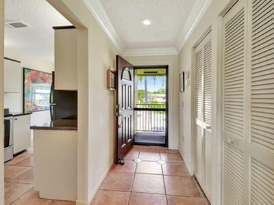 3 Stratford Drive, Boynton Beach, FL 33436