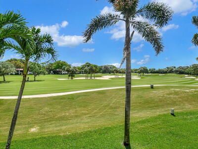 3 Stratford Drive, Boynton Beach, FL 33436