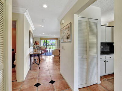 3 Stratford Drive, Boynton Beach, FL 33436