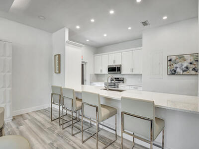 3 Stratford Drive, Boynton Beach, FL 33436