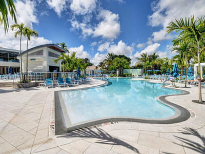 3 Stratford Drive, Boynton Beach, FL 33436