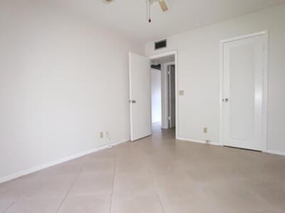 165 Canterbury G, West Palm Beach, FL 33417