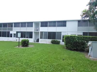 165 Canterbury G, West Palm Beach, FL 33417