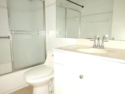 165 Canterbury G, West Palm Beach, FL 33417