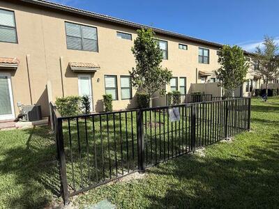 4837 Chantilly Road, Lake Worth, FL 33467