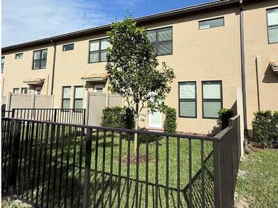 4837 Chantilly Road, Lake Worth, FL 33467