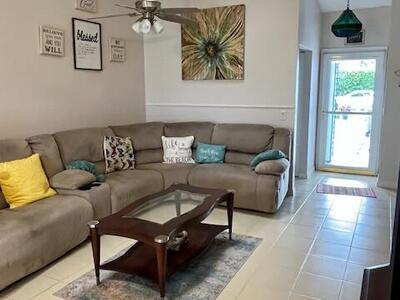 3841 Island Club Circle E, Lake Worth, FL 33462