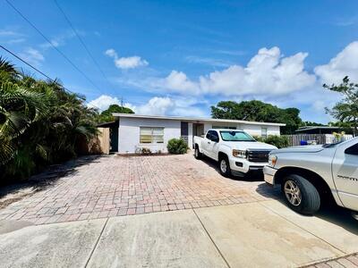1311 NE 42nd Street, Pompano Beach, FL 33064