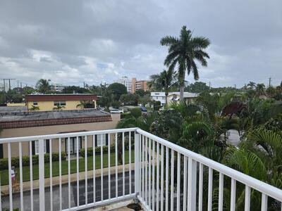 201 S Lakeside Drive, Lake Worth Beach, FL 33460