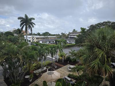 201 S Lakeside Drive, Lake Worth Beach, FL 33460