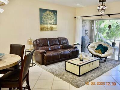 6972 Thicket Trace, Lake Worth, FL 33467