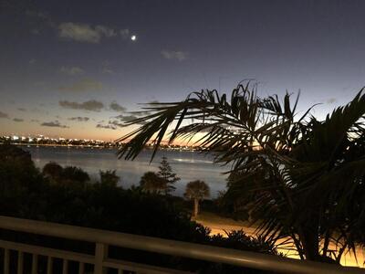 300 S Australian Avenue, West Palm Beach, FL 33401