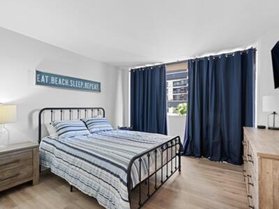 4200 N Ocean Dr, Singer Island, FL 33404