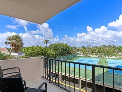 4200 N Ocean Dr, Singer Island, FL 33404