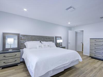 1950 NE 30th Street, Lighthouse Point, FL 33064