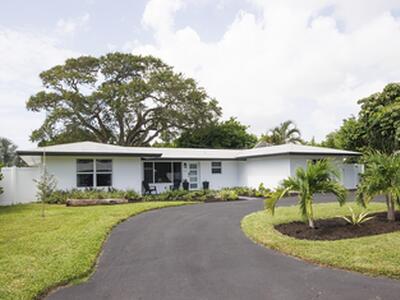 1950 NE 30th Street, Lighthouse Point, FL 33064
