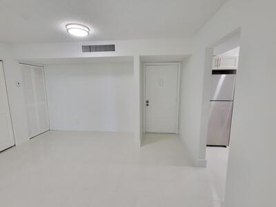 733 SE 1st Way, Deerfield Beach, FL 33441