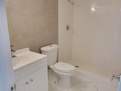 733 SE 1st Way, Deerfield Beach, FL 33441