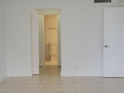 733 SE 1st Way, Deerfield Beach, FL 33441