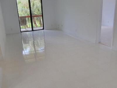 733 SE 1st Way, Deerfield Beach, FL 33441