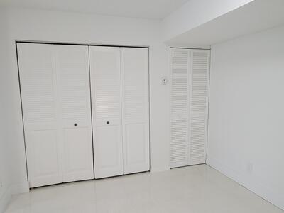 733 SE 1st Way, Deerfield Beach, FL 33441