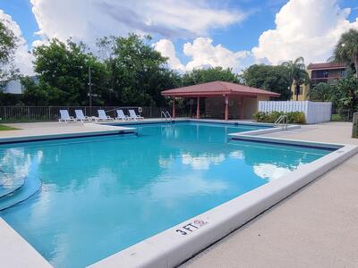 733 SE 1st Way, Deerfield Beach, FL 33441