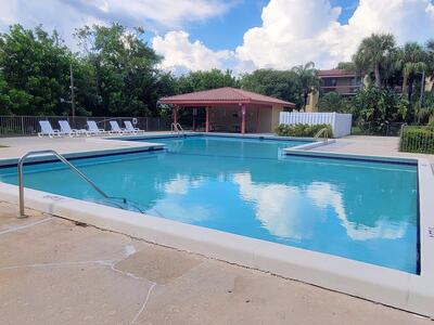 733 SE 1st Way, Deerfield Beach, FL 33441