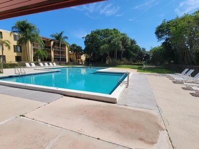 733 SE 1st Way, Deerfield Beach, FL 33441