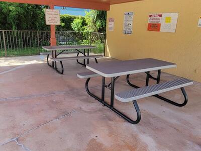 733 SE 1st Way, Deerfield Beach, FL 33441