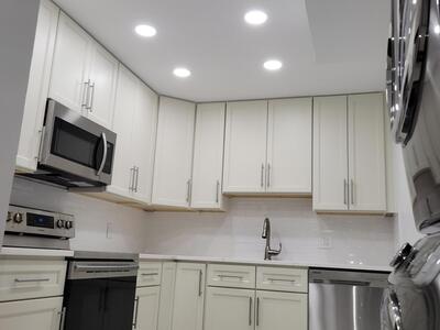 733 SE 1st Way, Deerfield Beach, FL 33441