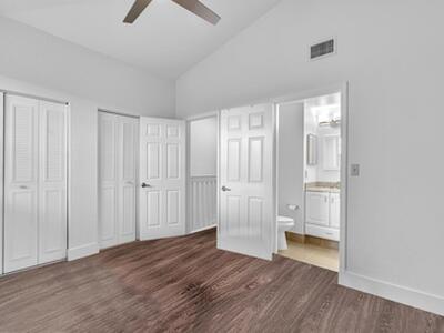 725 SW 148th Avenue, Sunrise, FL 33325