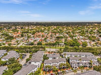 725 SW 148th Avenue, Sunrise, FL 33325