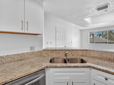 725 SW 148th Avenue, Sunrise, FL 33325