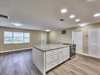 2081 SW 13th Terrace, Boynton Beach, FL 33426